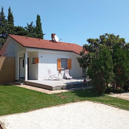 Holiday Home Mirela Šišan Exterior foto